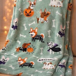 Berkshire Dachshund Corgi French Bulldog Halloween Blanket Throw 🐾 Doxie Wiener